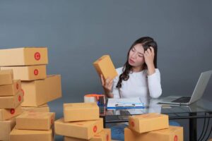 Pros and Cons of Selling on Amazon FBA vs. Etsy